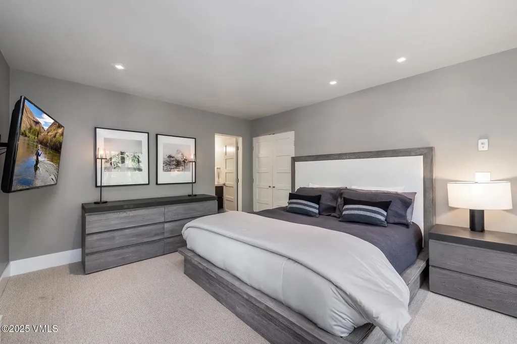 327 Rockledge Road Vail CO 81657