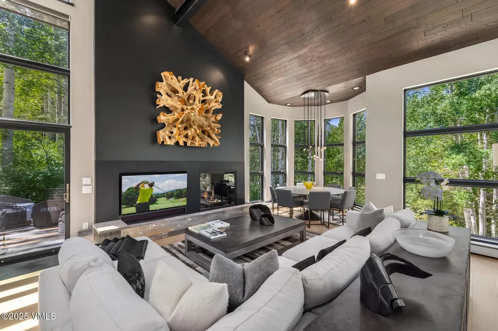 327 Rockledge Road Vail CO 81657