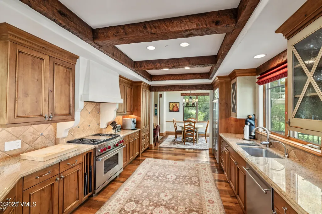 825 Forest Road Vail CO 81657