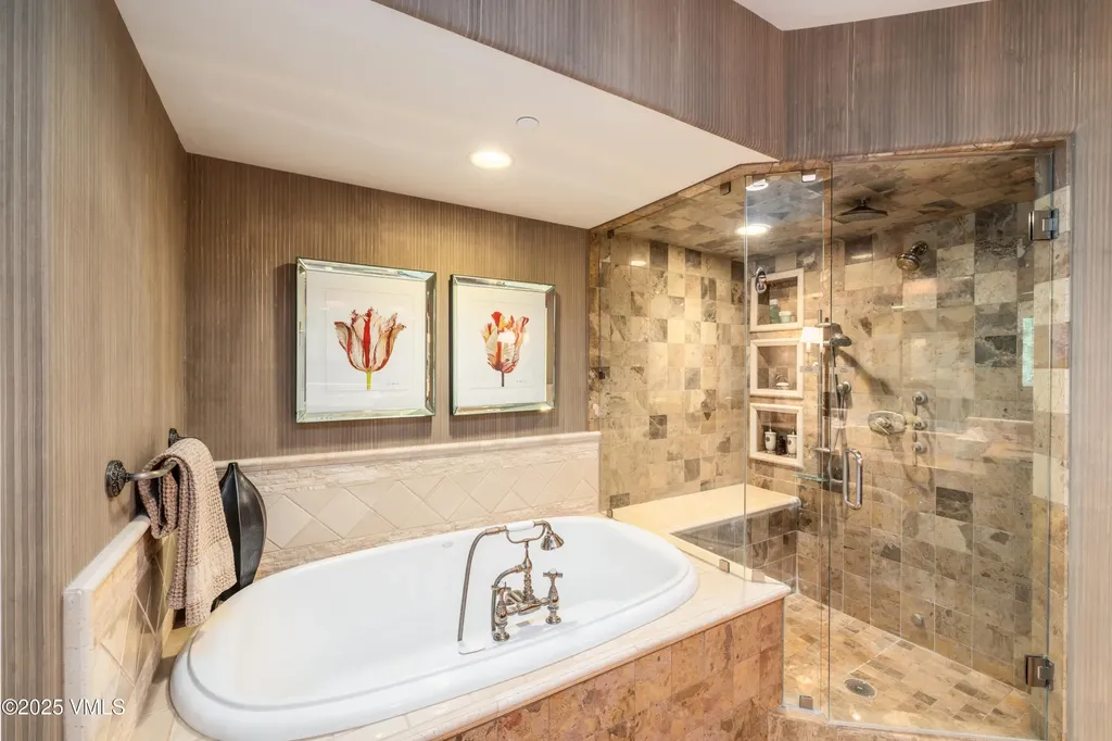 825 Forest Road Vail CO 81657