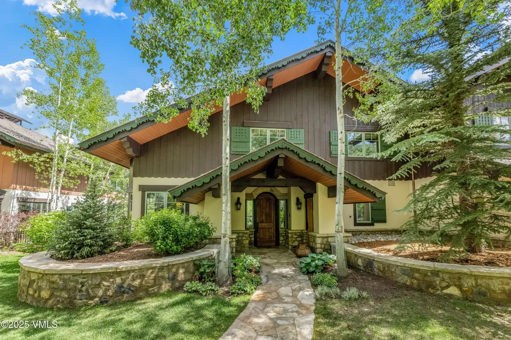 825 Forest Road Vail CO 81657