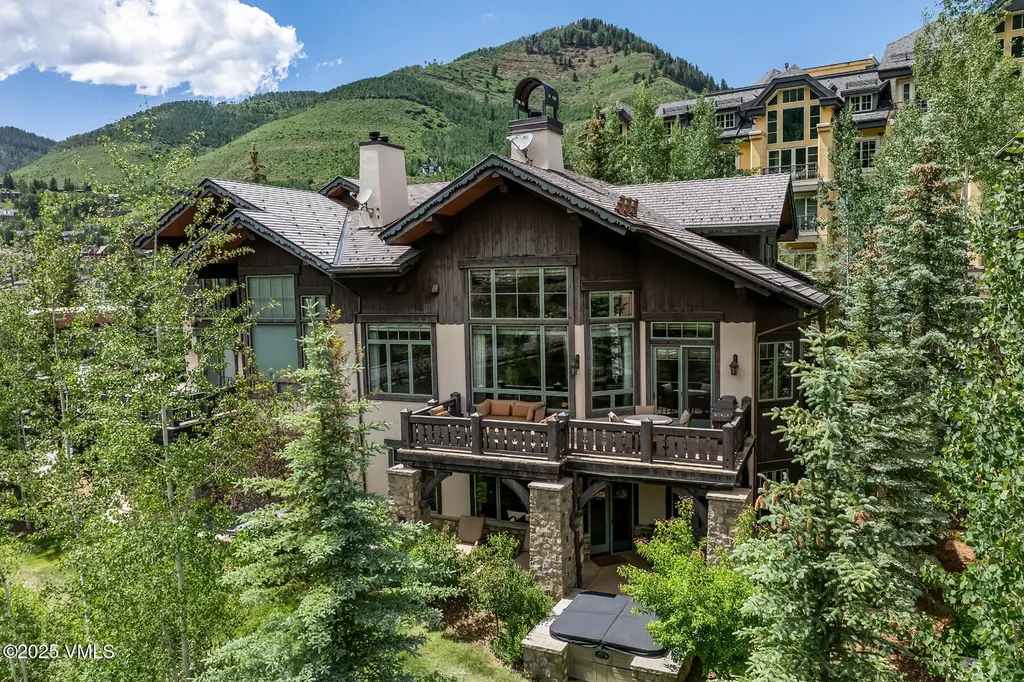825 Forest Road Vail CO 81657