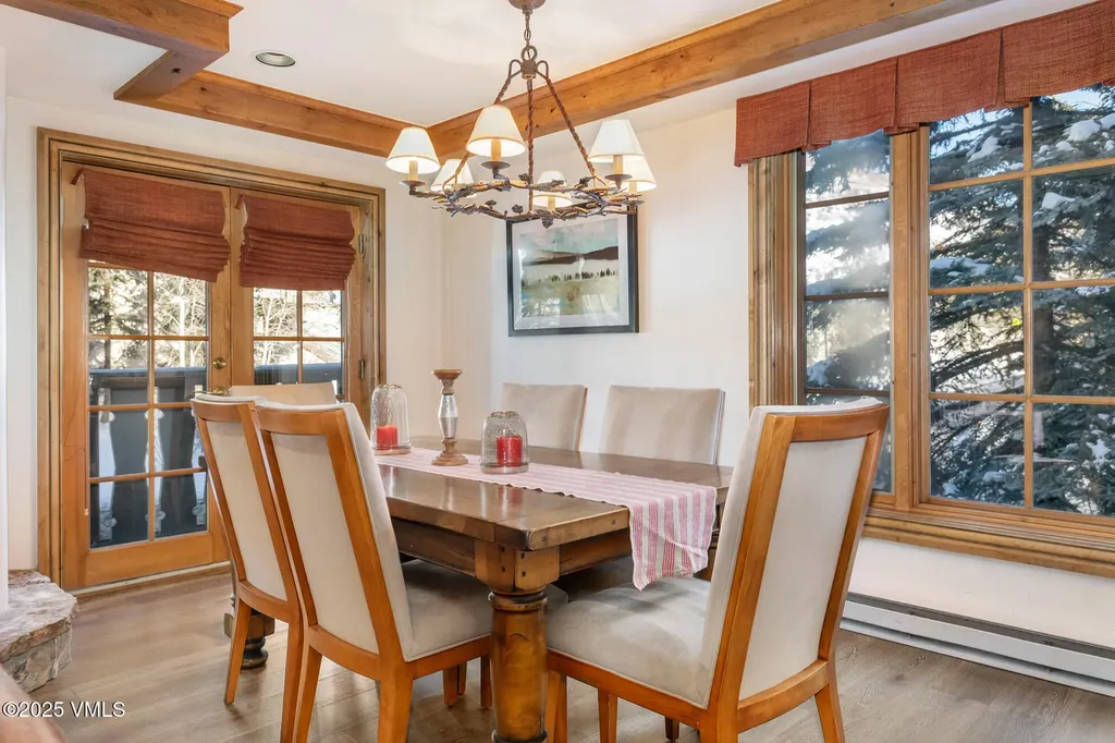 352 E Meadow Drive Vail CO 81657