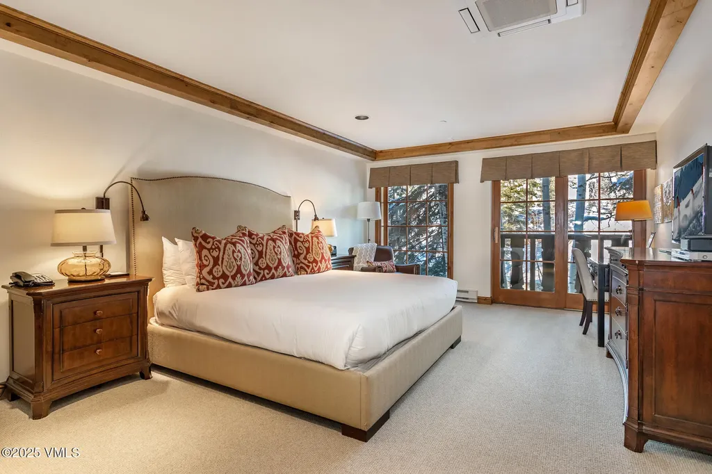352 E Meadow Drive Vail CO 81657