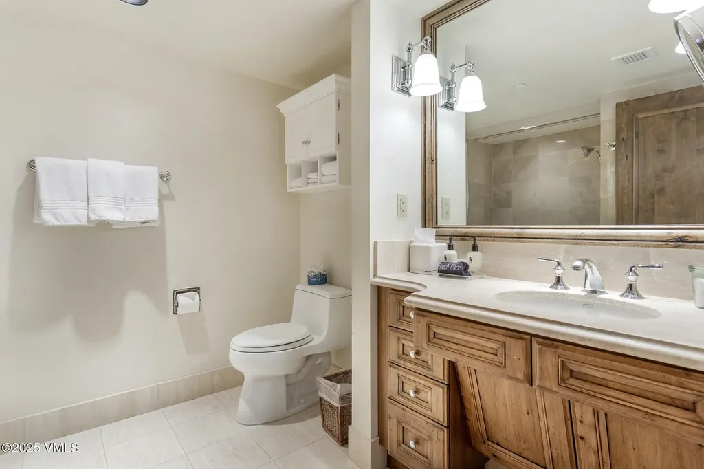 352 E Meadow Drive Vail CO 81657