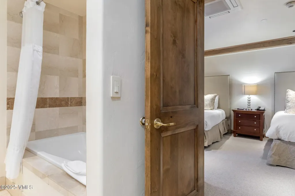 352 E Meadow Drive Vail CO 81657