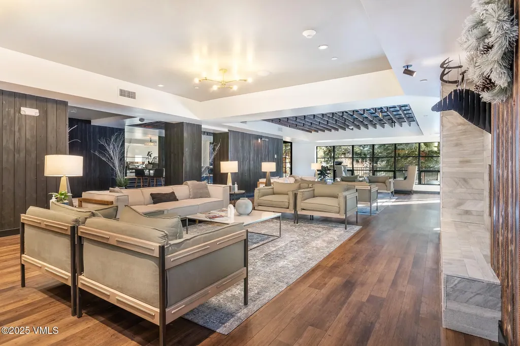 352 E Meadow Drive Vail CO 81657