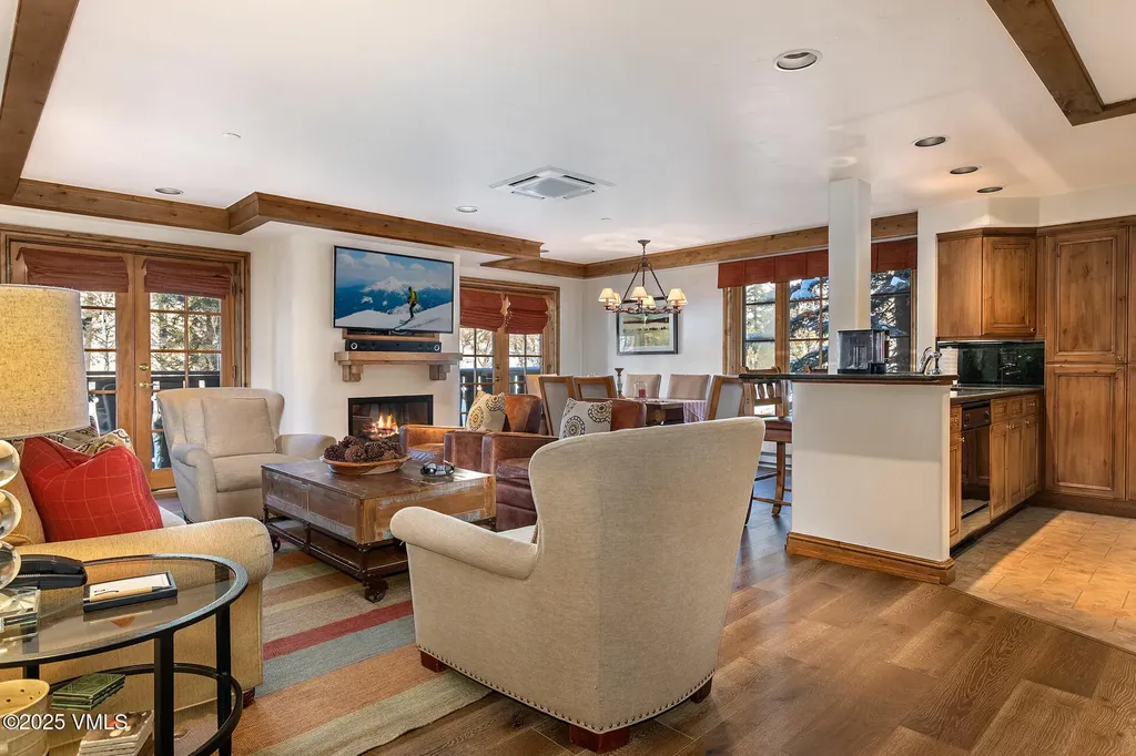 352 E Meadow Drive Vail CO 81657
