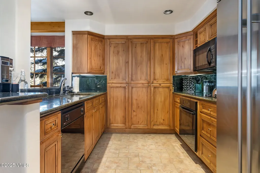 352 E Meadow Drive Vail CO 81657