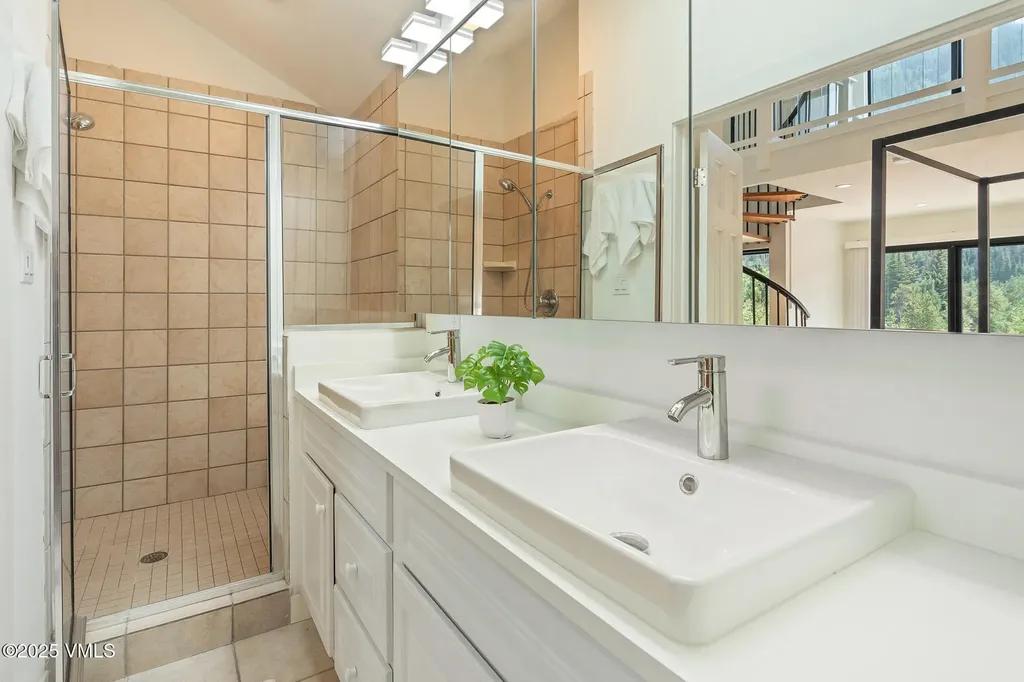 4545 Bighorn Road Vail CO 81657