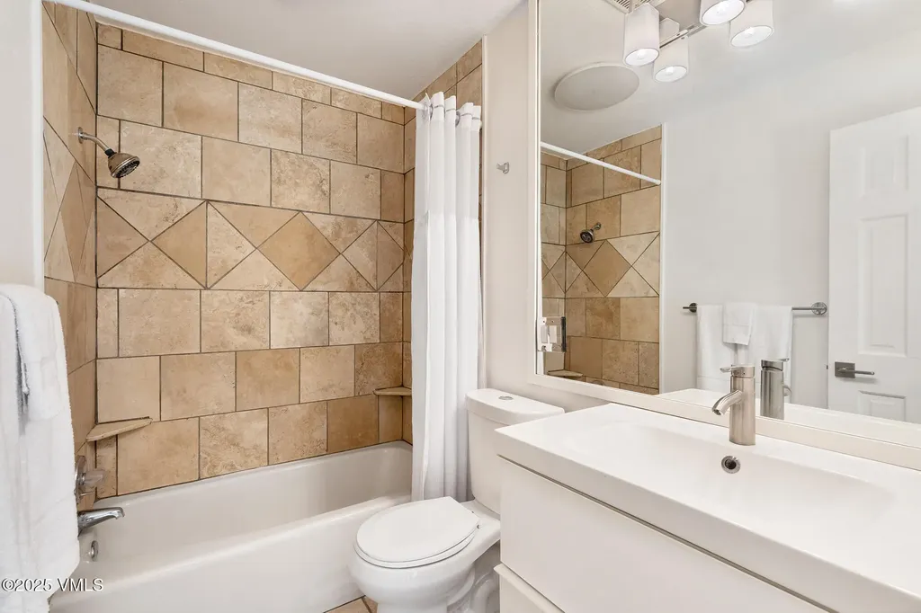 4545 Bighorn Road Vail CO 81657