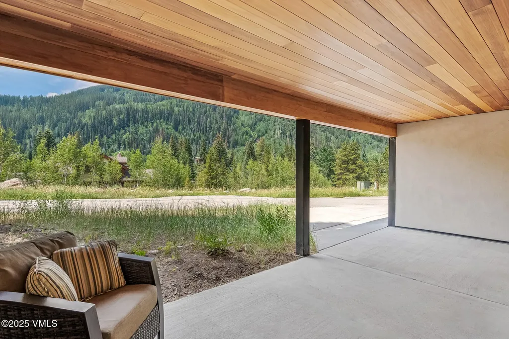 4545 Bighorn Road Vail CO 81657