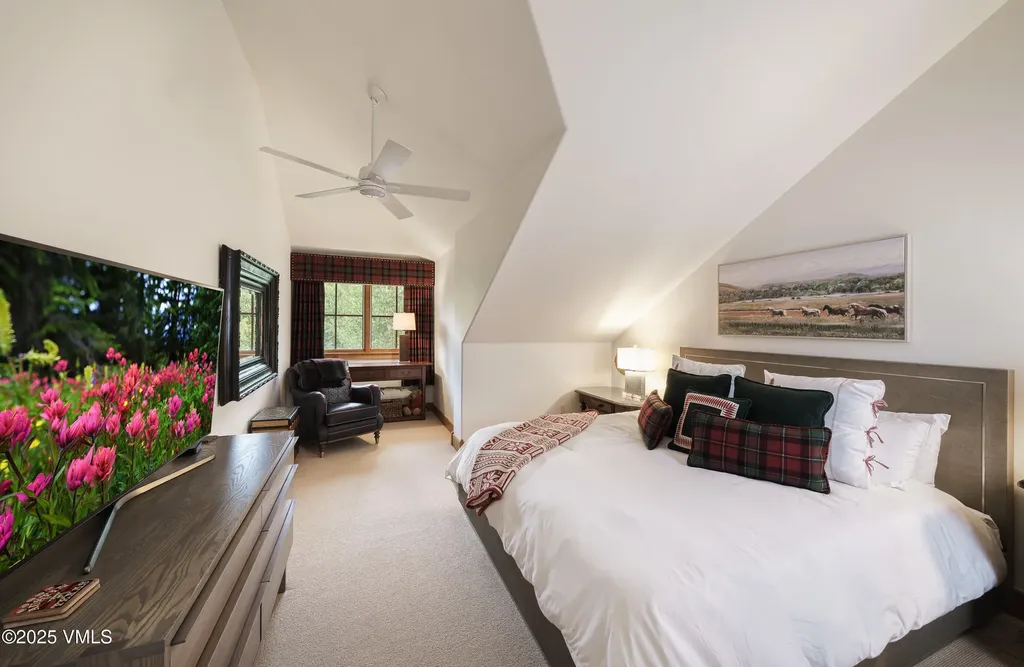 1087 Bachelor Ridge Beaver Creek CO 81620