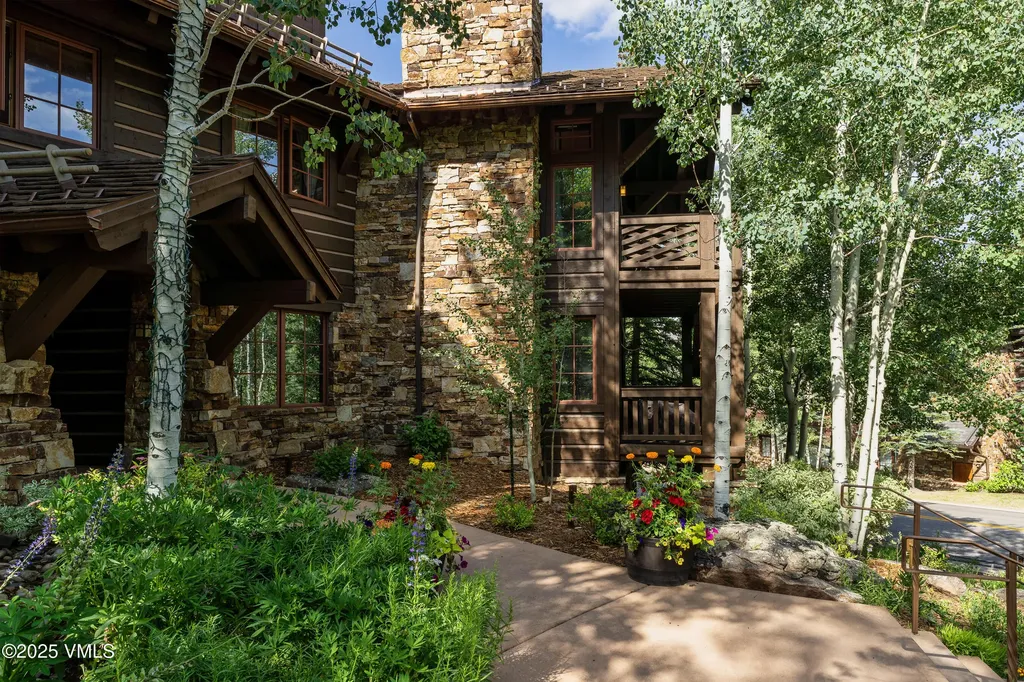 1087 Bachelor Ridge Beaver Creek CO 81620