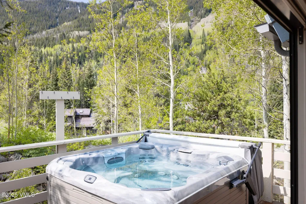 4515 Bighorn Road Vail CO 81657