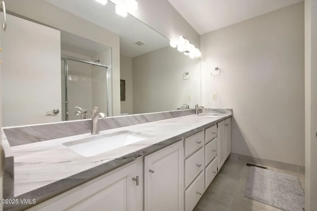 4515 Bighorn Road Vail CO 81657