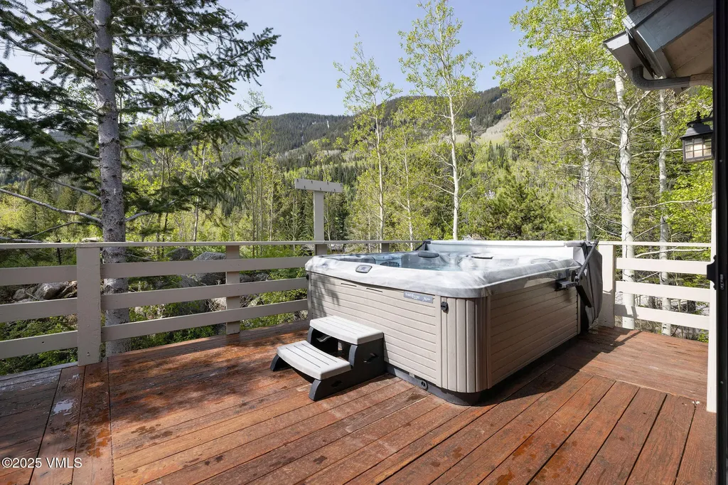 4515 Bighorn Road Vail CO 81657