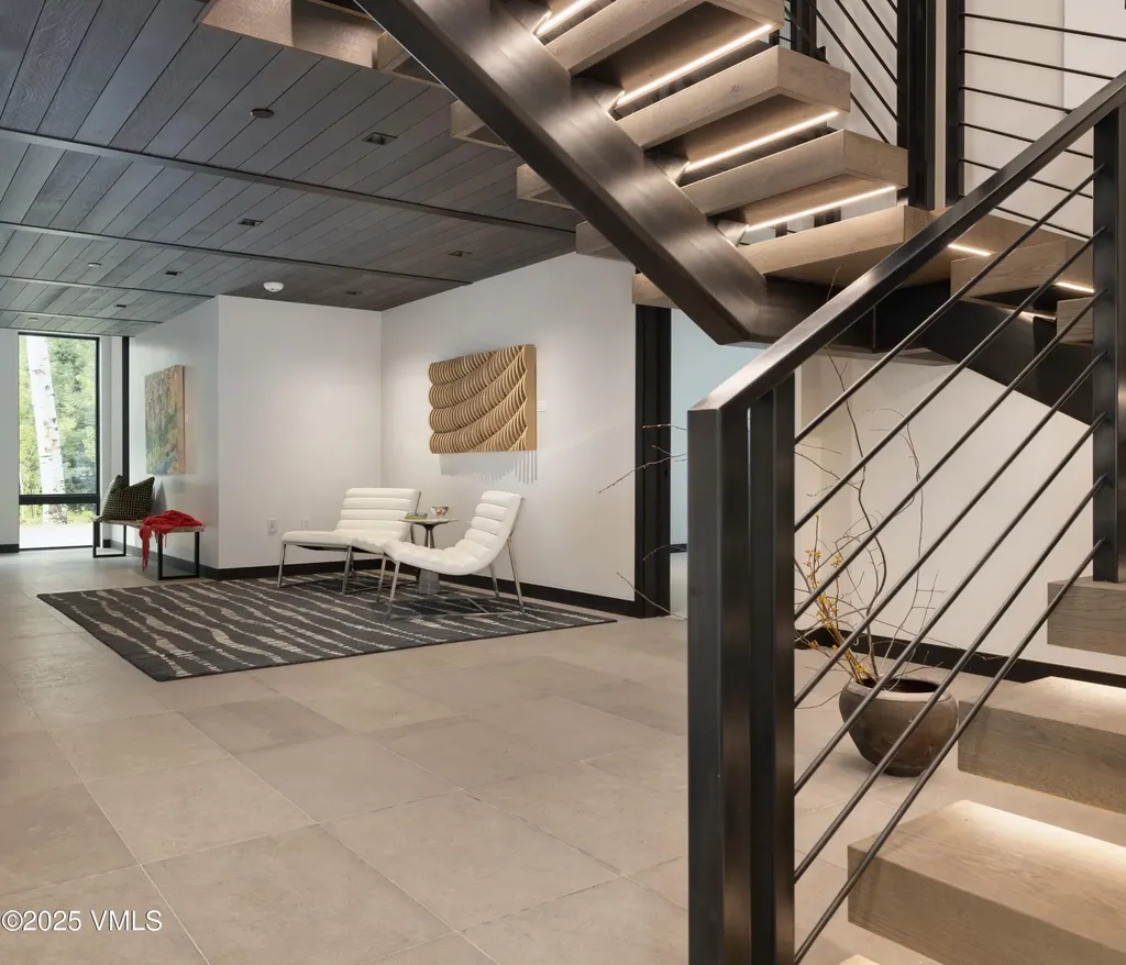 366 Forest Road Vail CO 81657