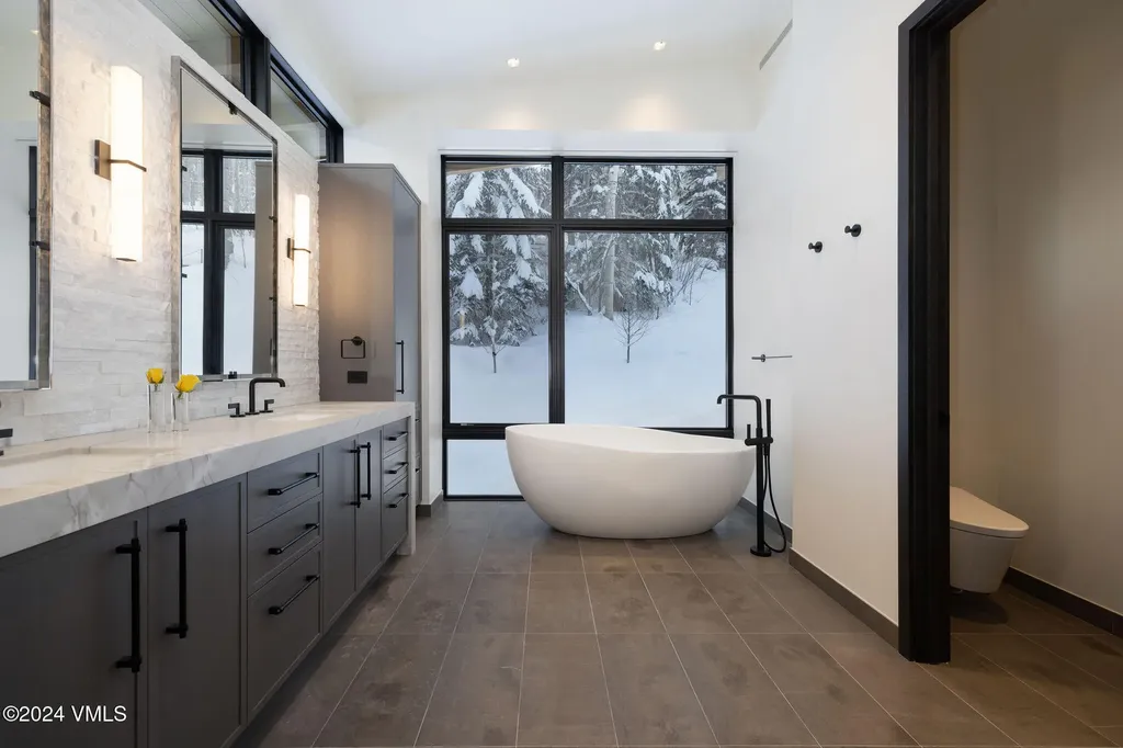 366 Forest Road Vail CO 81657