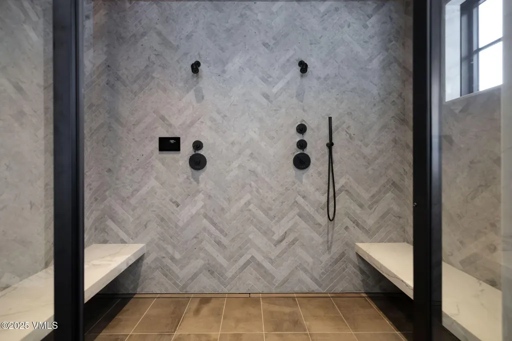 366 Forest Road Vail CO 81657