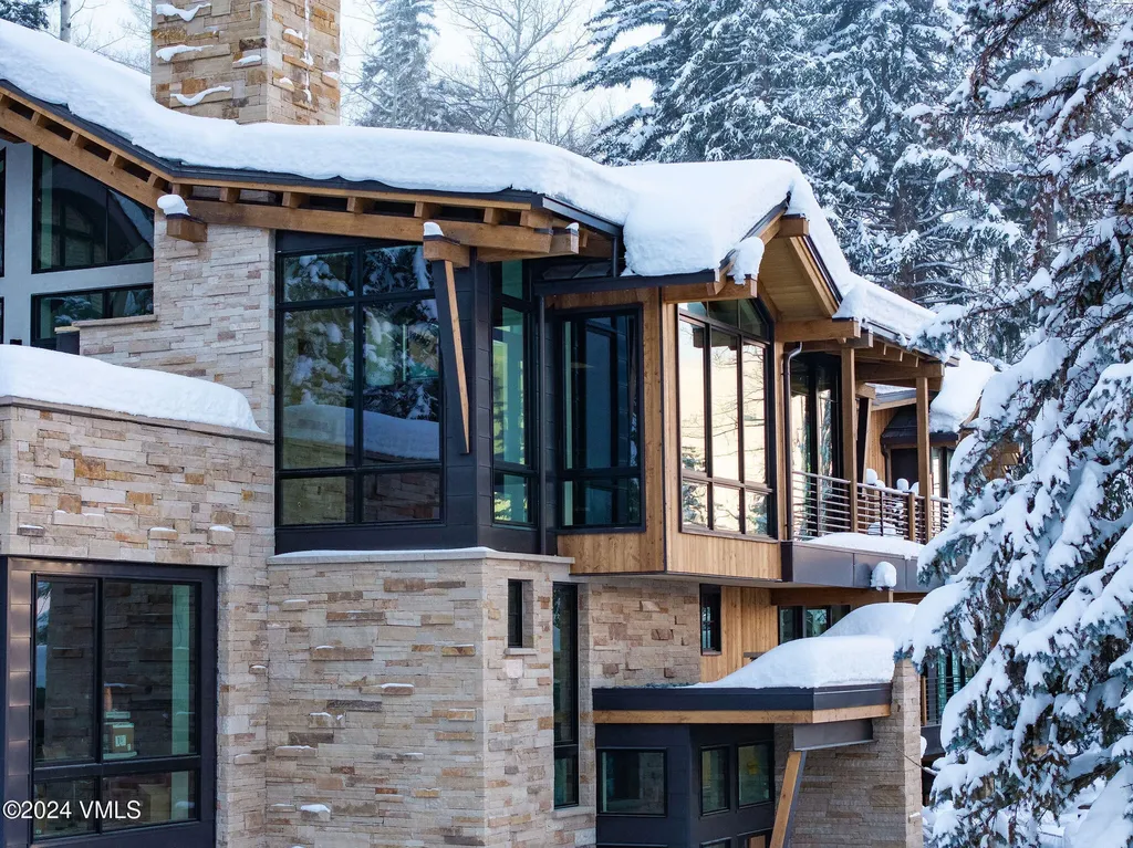 366 Forest Road Vail CO 81657