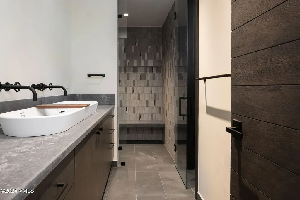 366 Forest Road Vail CO 81657