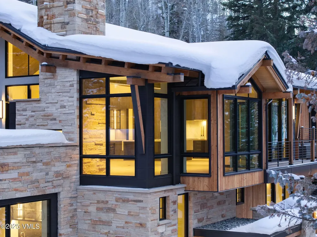 366 Forest Road Vail CO 81657