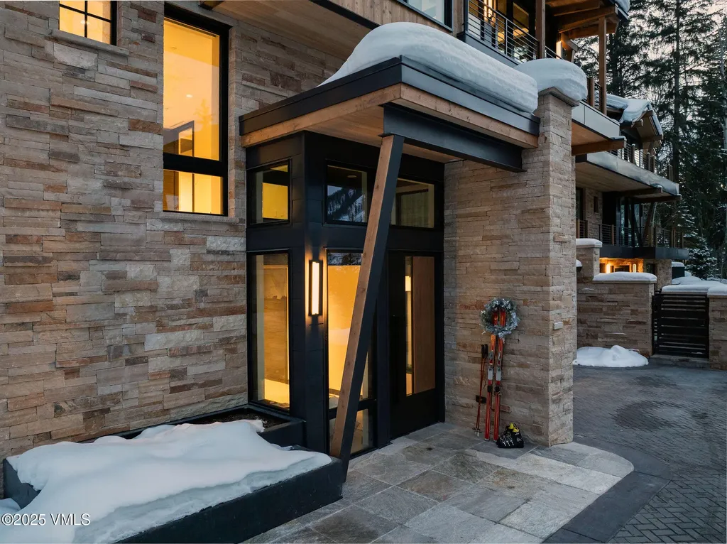 366 Forest Road Vail CO 81657