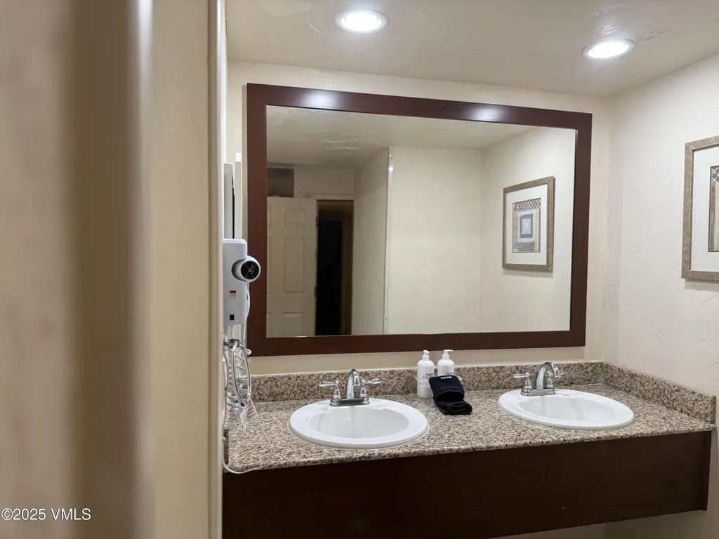 1020 Vail View Drive Vail CO 81657