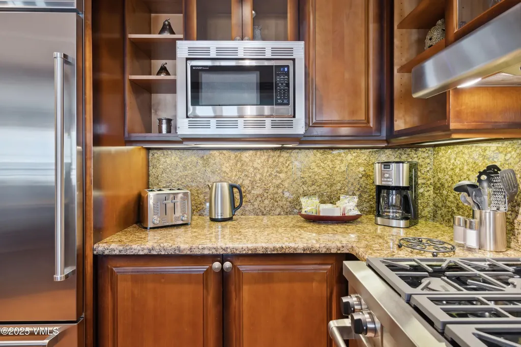 100 E Thomas Place Beaver Creek CO 81620