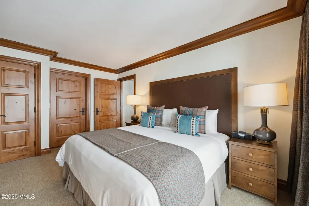 100 E Thomas Place Beaver Creek CO 81620