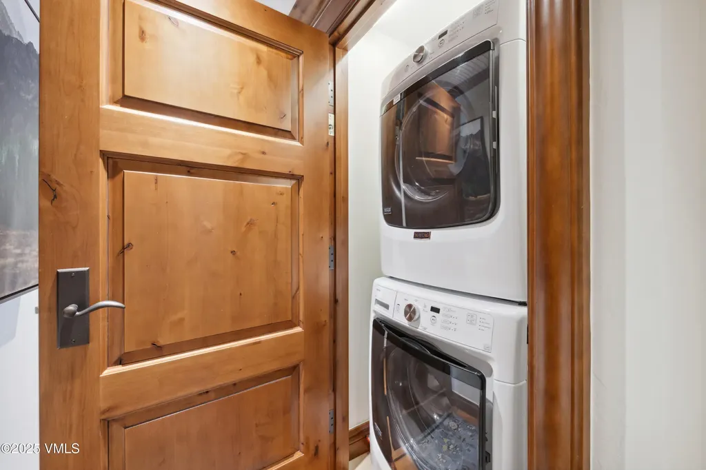 100 E Thomas Place Beaver Creek CO 81620