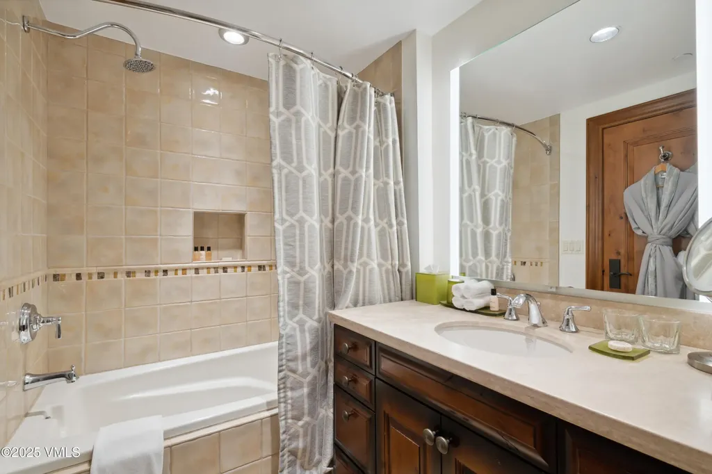 100 E Thomas Place Beaver Creek CO 81620