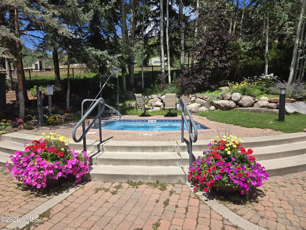508 E Lionshead Circle Vail CO 81657