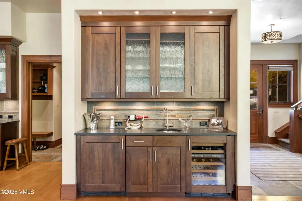 153 Village Walk Beaver Creek CO 81620