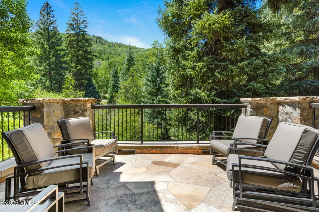 153 Village Walk Beaver Creek CO 81620