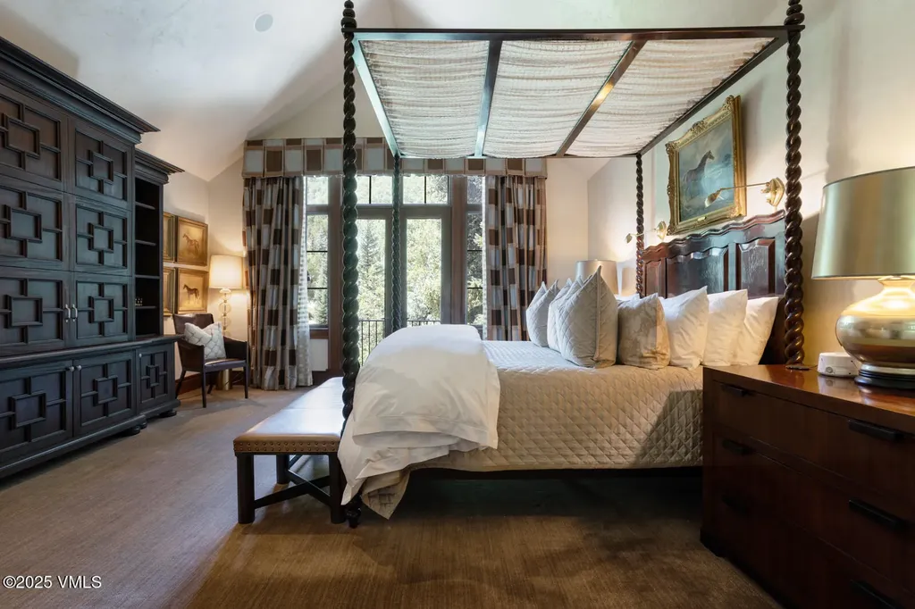 153 Village Walk Beaver Creek CO 81620