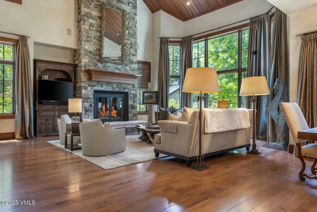 153 Village Walk Beaver Creek CO 81620