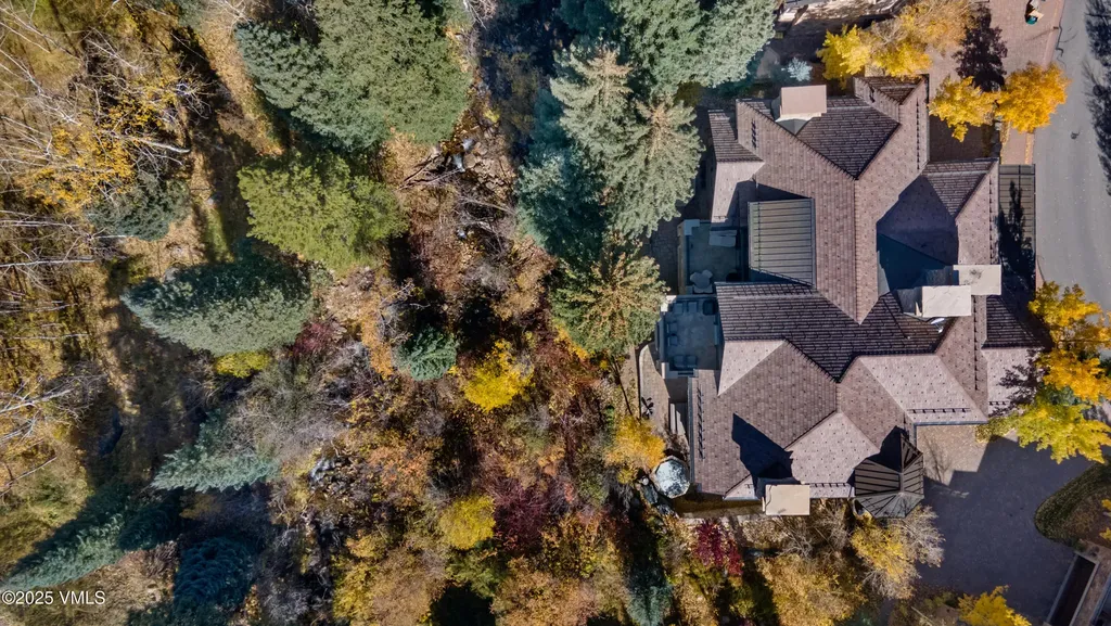 153 Village Walk Beaver Creek CO 81620
