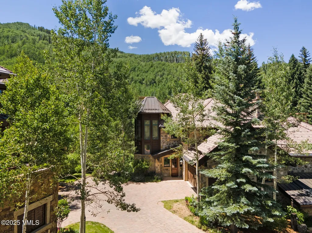 153 Village Walk Beaver Creek CO 81620