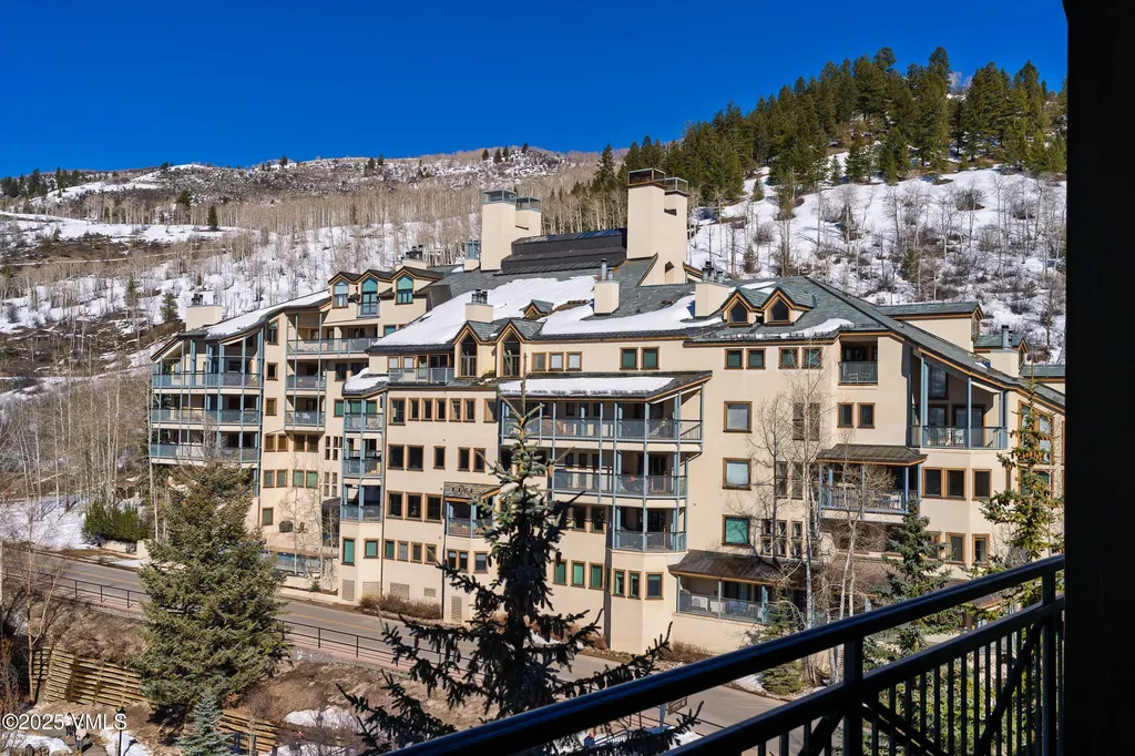 00063B Avondale Beaver Creek CO 81620