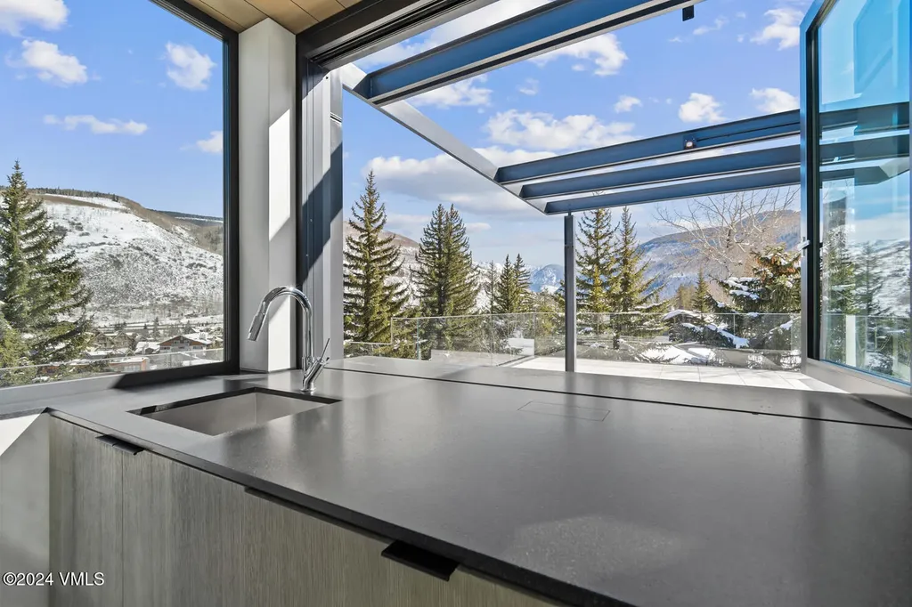 165 Forest Road Vail CO 81657