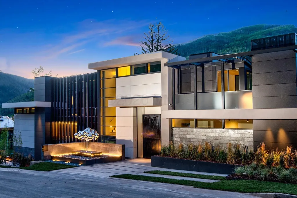 165 Forest Road Vail CO 81657