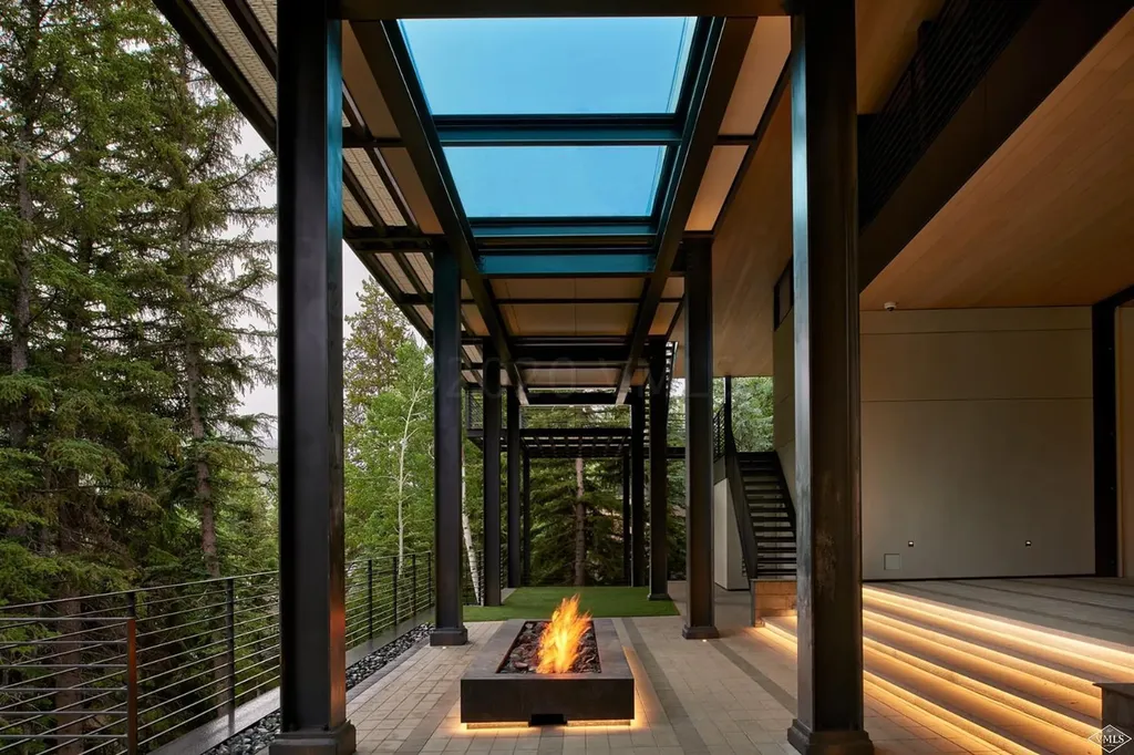 165 Forest Road Vail CO 81657