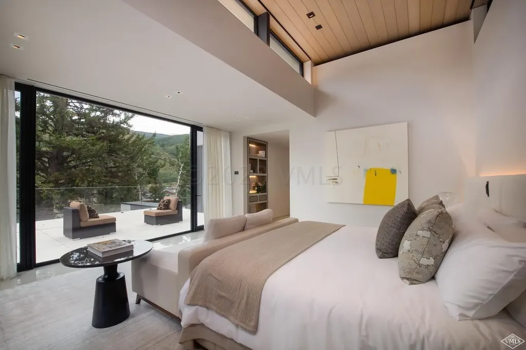 165 Forest Road Vail CO 81657