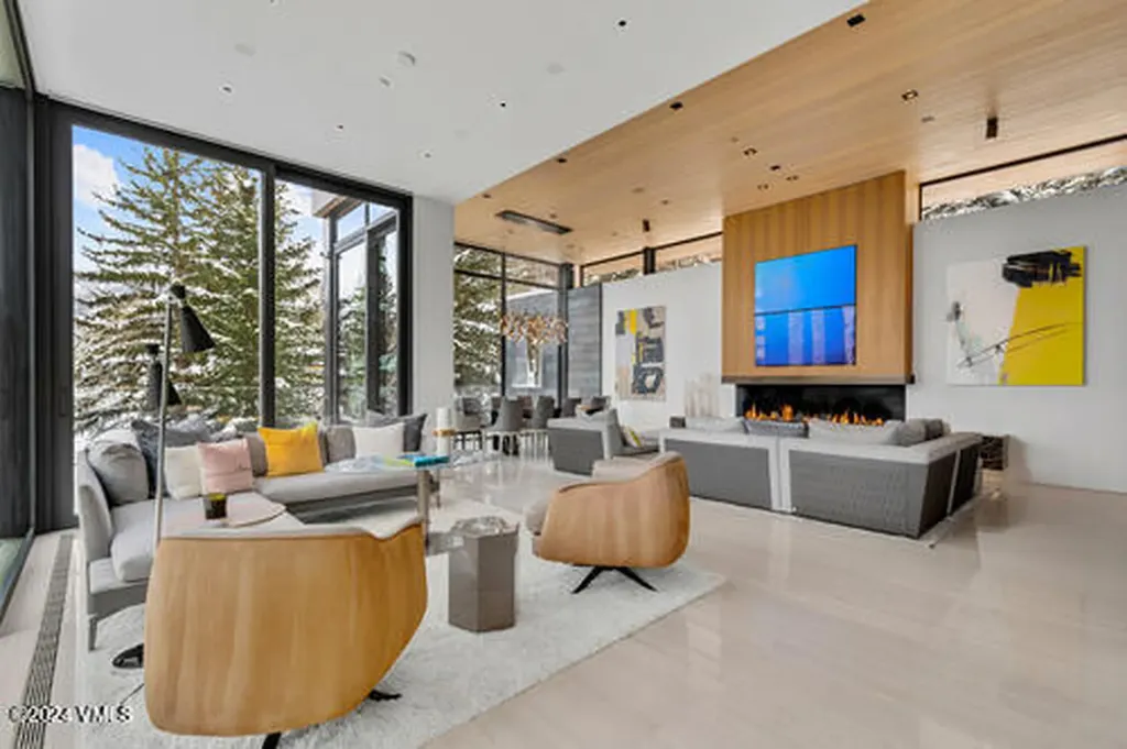 165 Forest Road Vail CO 81657