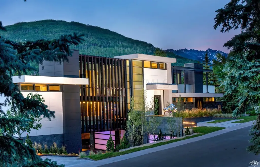 165 Forest Road Vail CO 81657