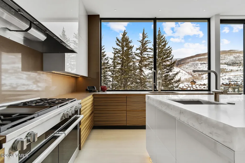 165 Forest Road Vail CO 81657