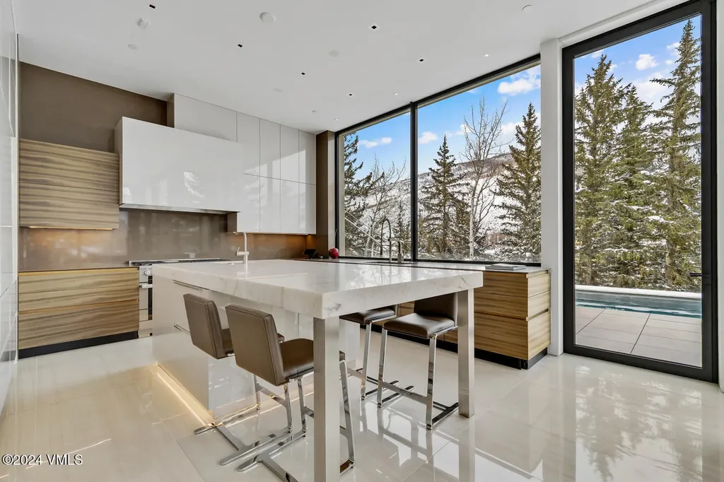 165 Forest Road Vail CO 81657