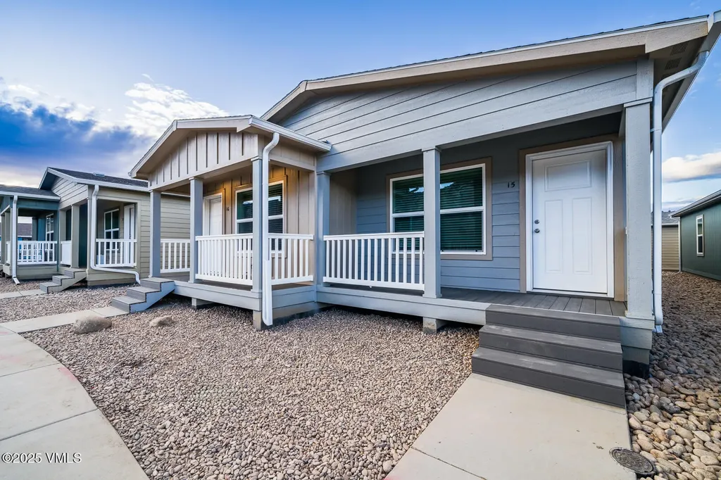 30 Buffalo Circle Gypsum CO 81637